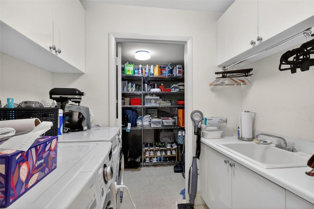 For Sale: $5,000,000 (4 beds, 4 baths, 4740 Square Feet)