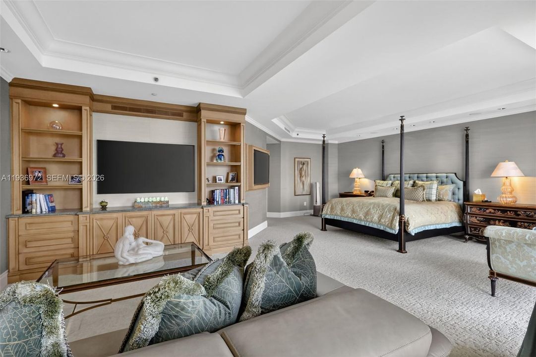 For Sale: $5,000,000 (4 beds, 4 baths, 4740 Square Feet)