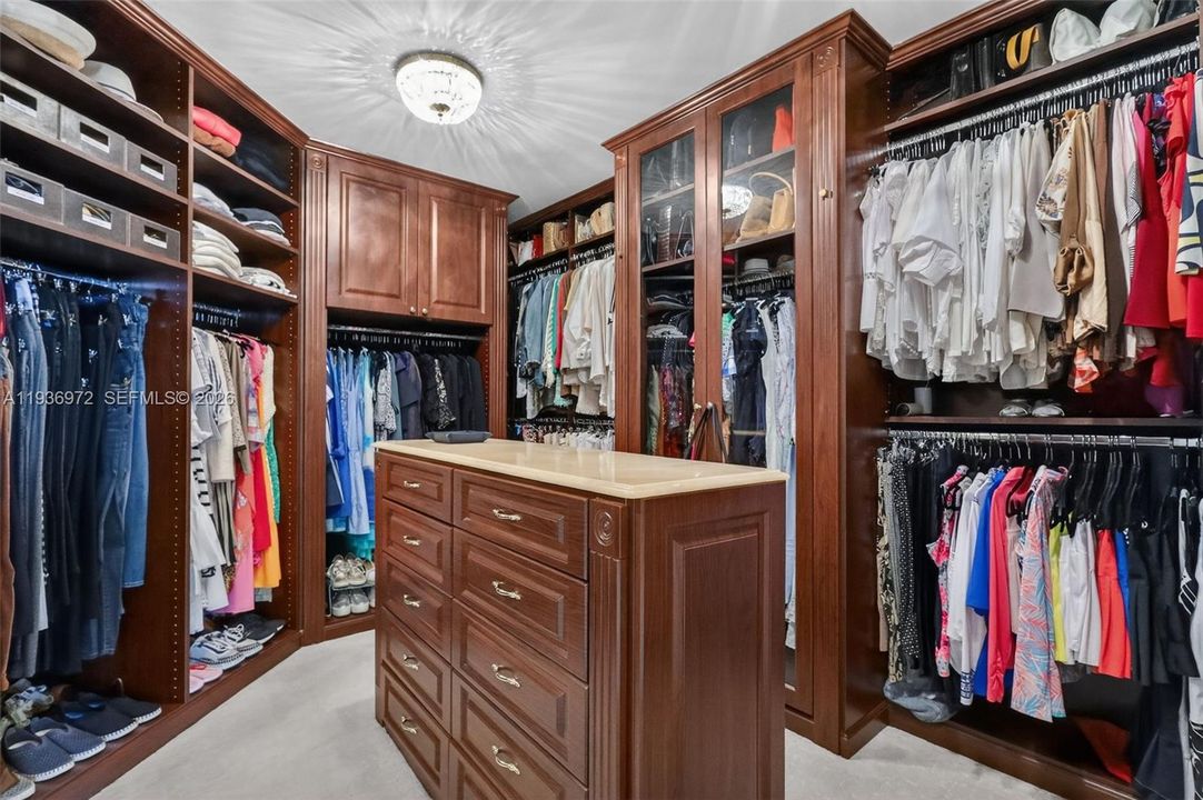 For Sale: $5,000,000 (4 beds, 4 baths, 4740 Square Feet)