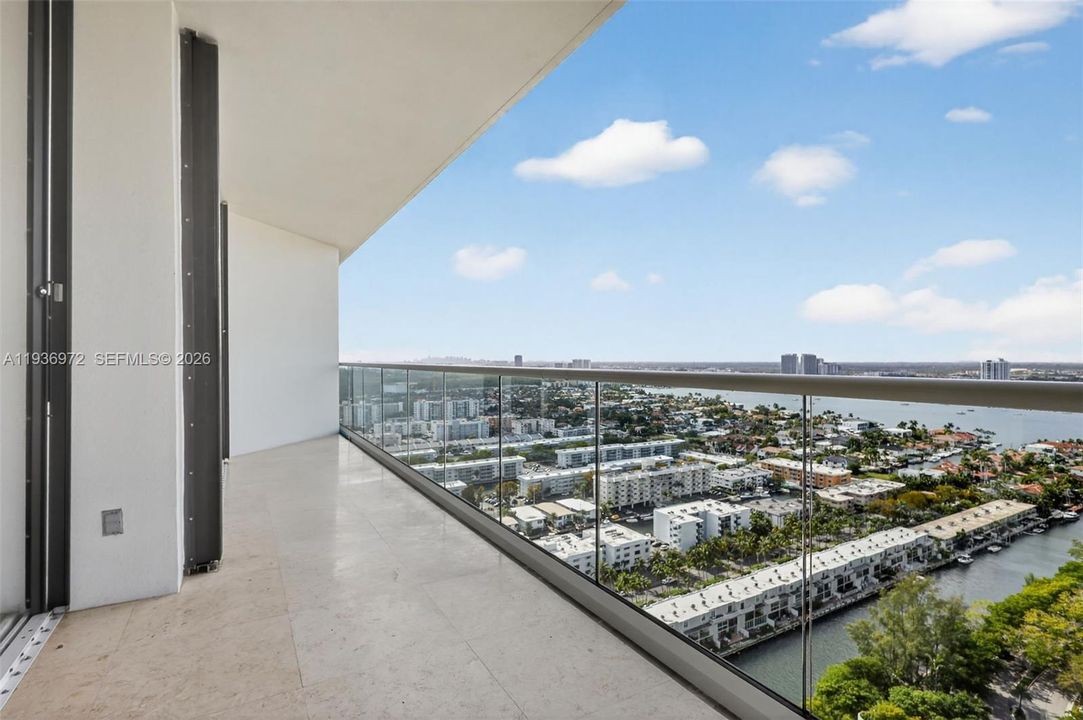 For Sale: $5,000,000 (4 beds, 4 baths, 4740 Square Feet)