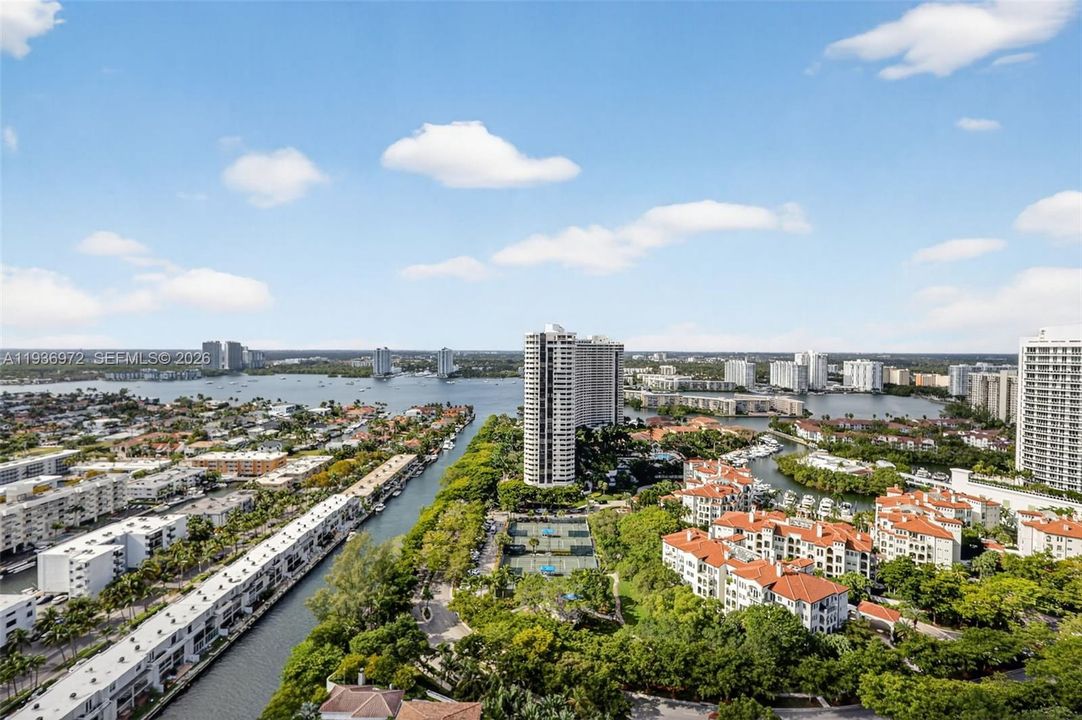 For Sale: $5,000,000 (4 beds, 4 baths, 4740 Square Feet)