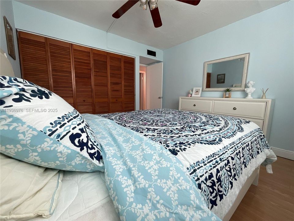 For Rent: $3,150 (3 beds, 2 baths, 1326 Square Feet)