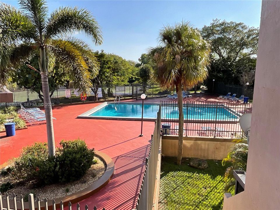 For Rent: $3,150 (3 beds, 2 baths, 1326 Square Feet)