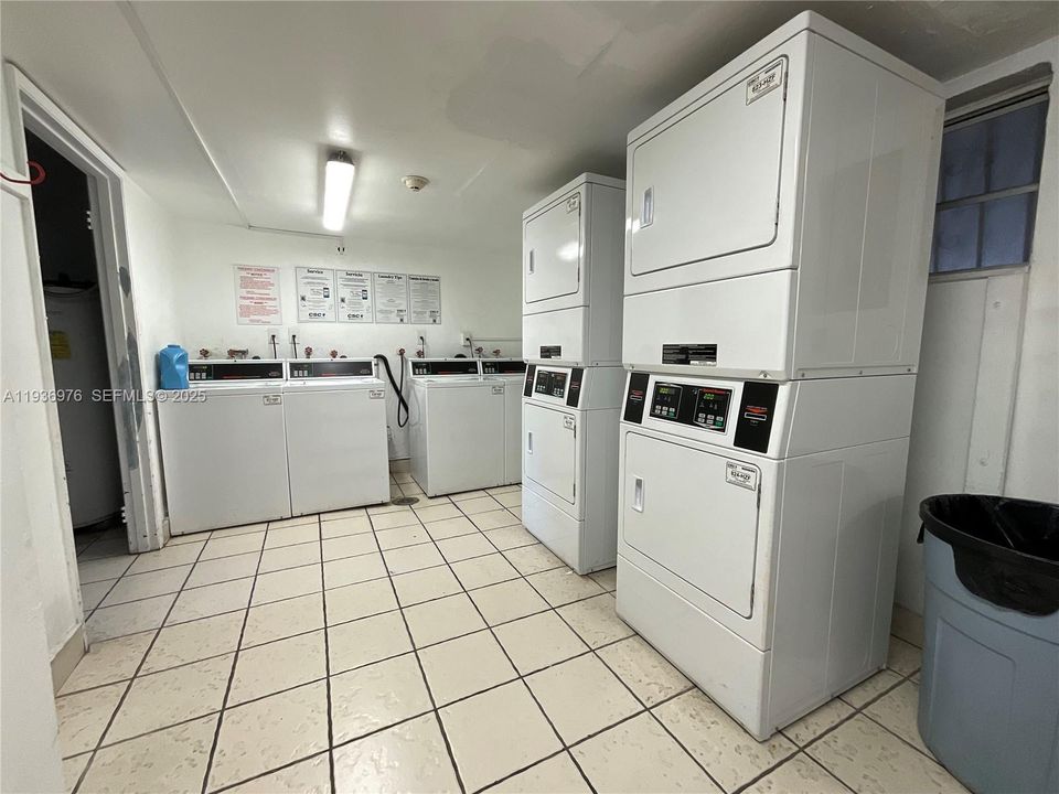 For Rent: $3,150 (3 beds, 2 baths, 1326 Square Feet)