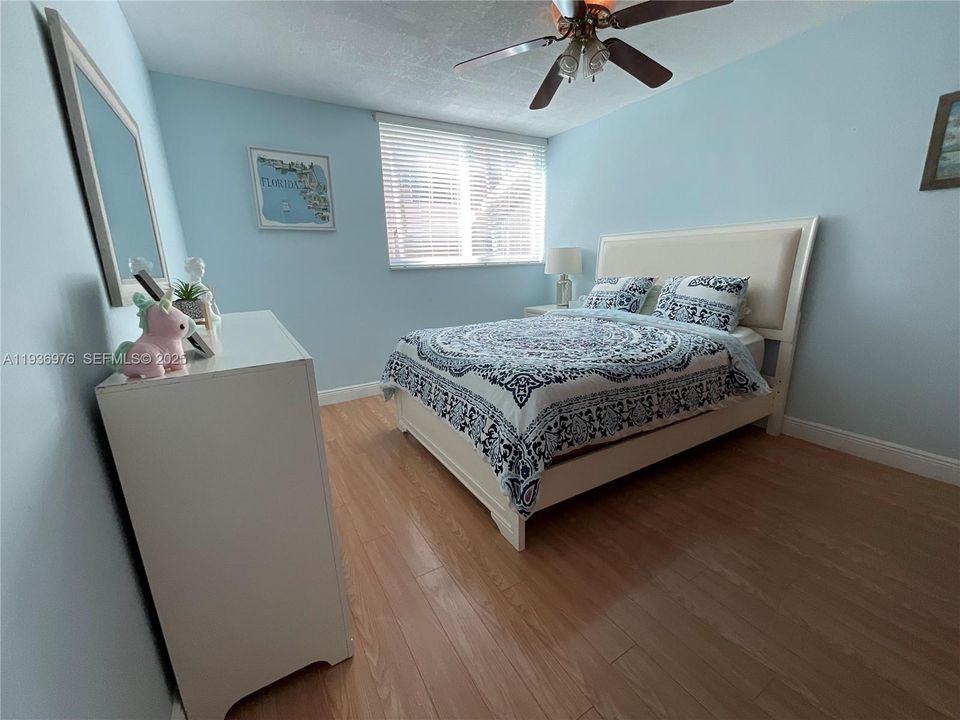 For Rent: $3,150 (3 beds, 2 baths, 1326 Square Feet)