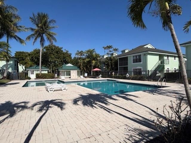 En Venta: $207,000 (2 camas, 2 baños, 900 Pies cuadrados)