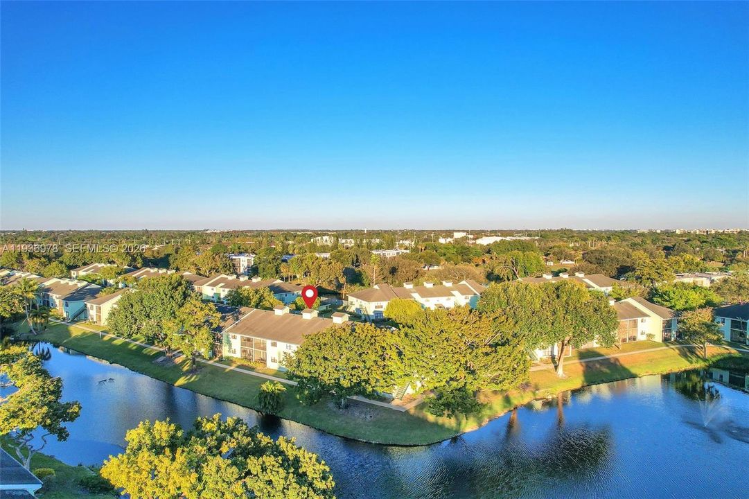 En Venta: $207,000 (2 camas, 2 baños, 900 Pies cuadrados)