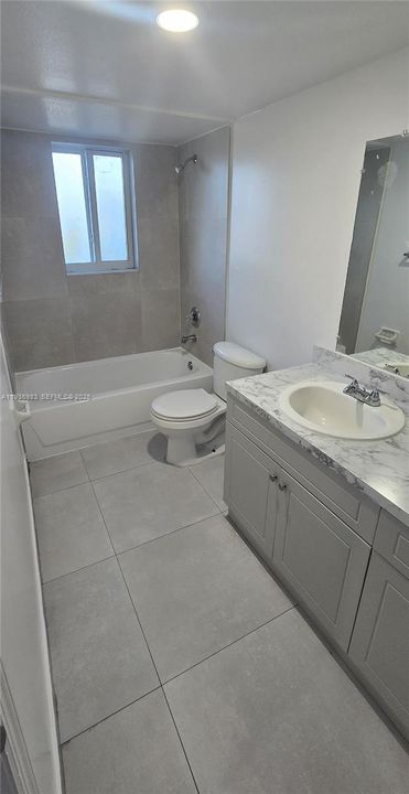 В аренду: $1,600 (1 спален, 1 ванн, 434568 Квадратных фут)