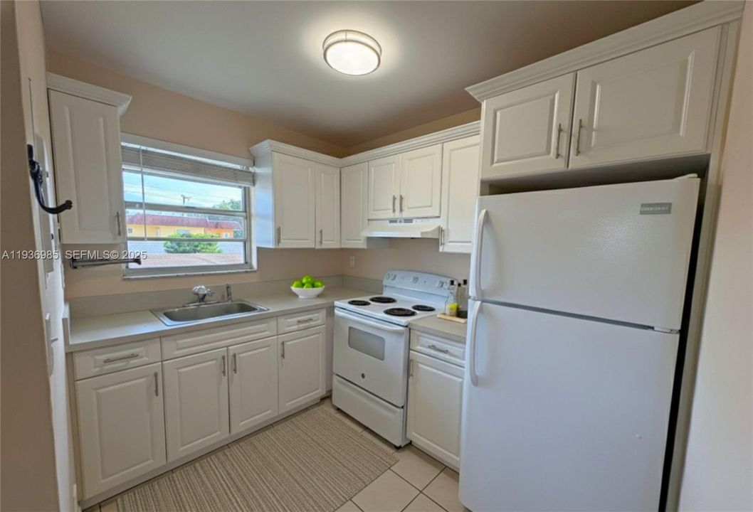 En Renta: $2,050 (2 camas, 1 baños, 950 Pies cuadrados)