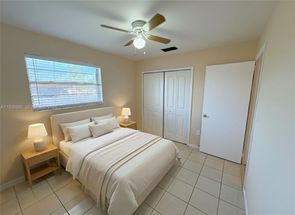 En Renta: $2,050 (2 camas, 1 baños, 950 Pies cuadrados)