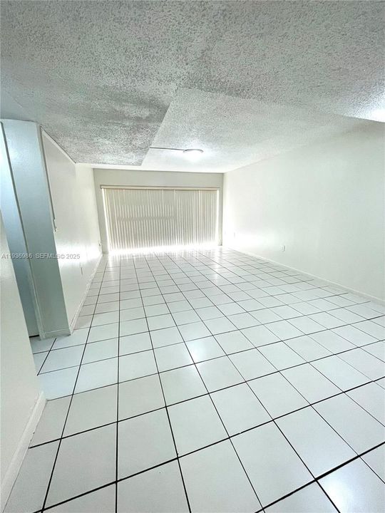 В аренду: $2,300 (2 спален, 2 ванн, 1176 Квадратных фут)