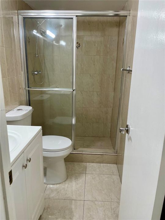 В аренду: $2,300 (2 спален, 2 ванн, 1176 Квадратных фут)