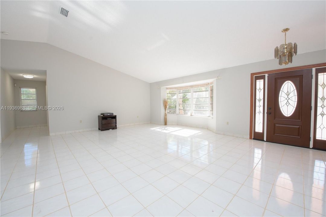 待售: $1,350,000 (4 贝兹, 4 浴室, 3291 平方英尺)