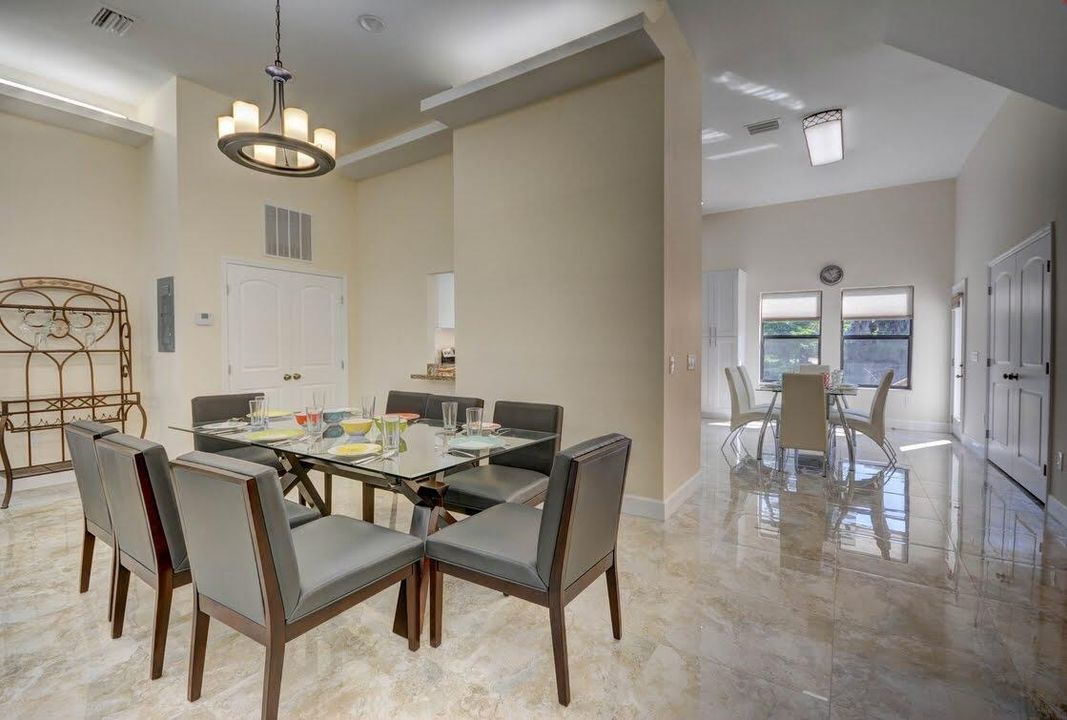 dining to kitchen