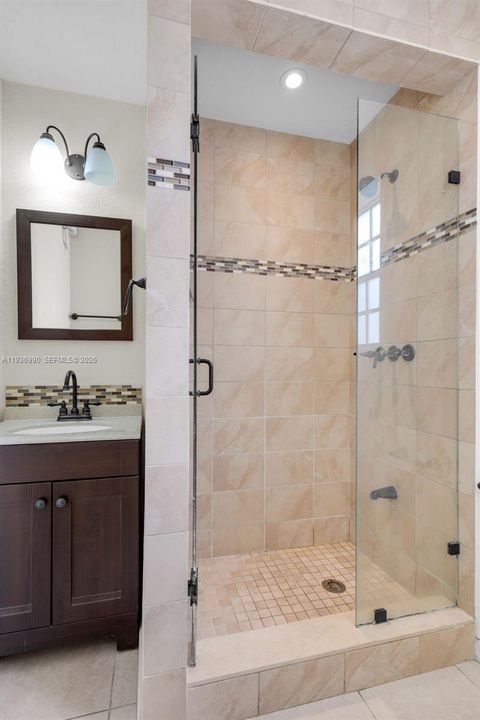 En Venta: $629,900 (2 camas, 2 baños, 1209 Pies cuadrados)