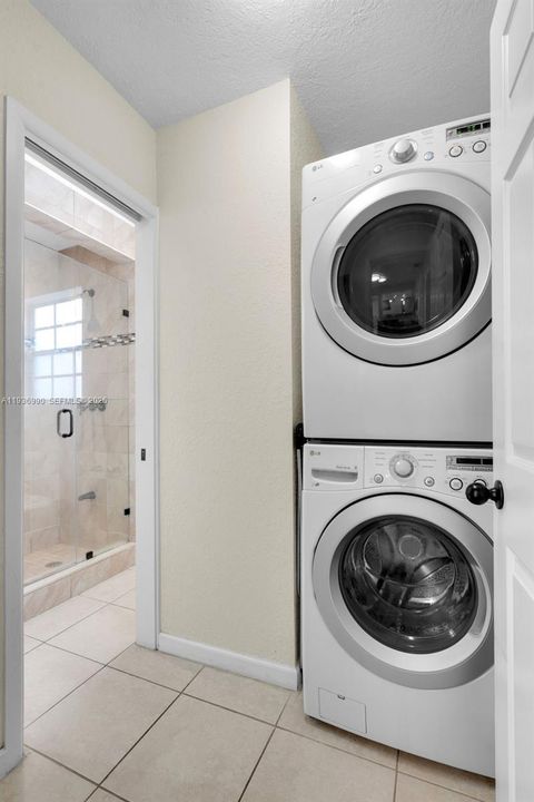 En Venta: $629,900 (2 camas, 2 baños, 1209 Pies cuadrados)