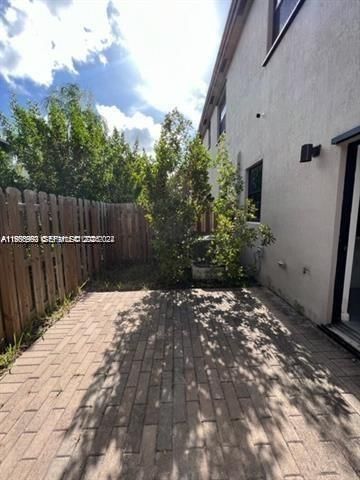 В аренду: $2,790 (3 спален, 2 ванн, 1485 Квадратных фут)