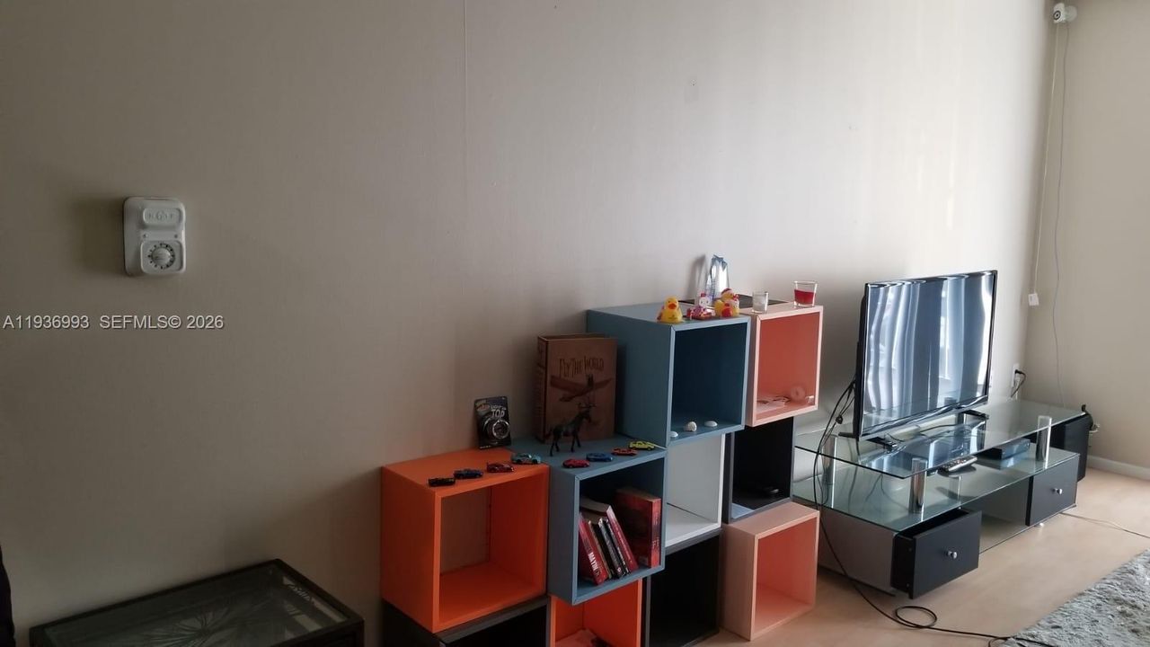 En Renta: $1,700 (1 camas, 1 baños, 728 Pies cuadrados)