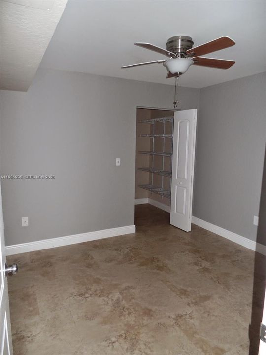 В аренду: $2,395 (2 спален, 2 ванн, 1049 Квадратных фут)