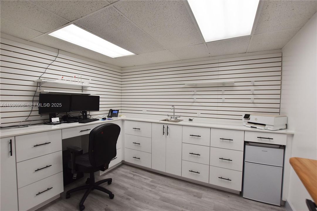 В аренду: $32 (0 спален, 0 ванн, 0 Квадратных фут)