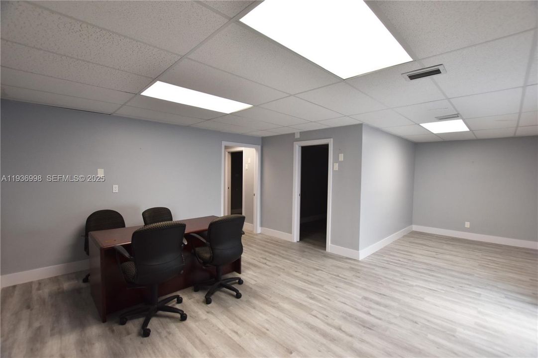 В аренду: $32 (0 спален, 0 ванн, 0 Квадратных фут)