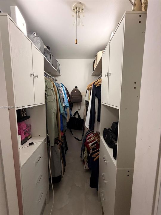 На продажу: $530,000 (2 спален, 2 ванн, 1222 Квадратных фут)