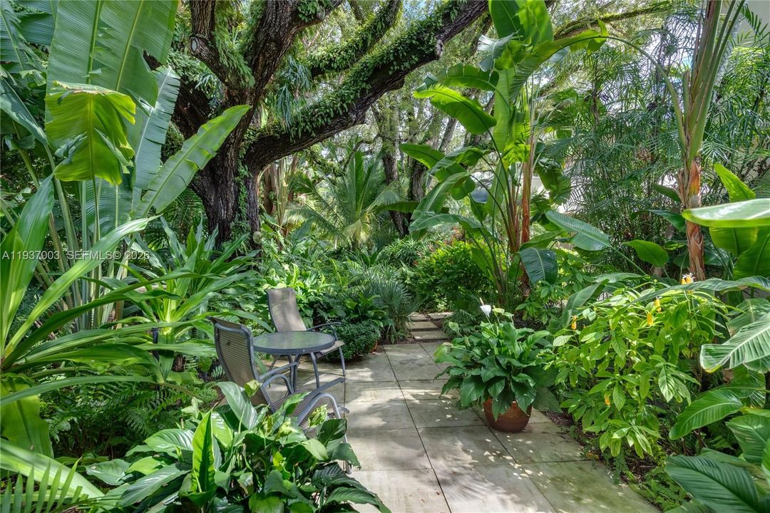 En Venta: $5,950,000 (6 camas, 5 baños, 4906 Pies cuadrados)