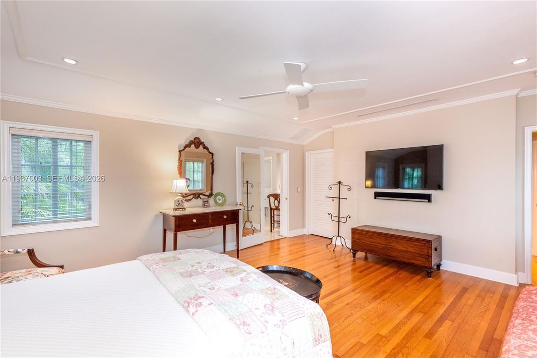 En Venta: $5,950,000 (6 camas, 5 baños, 4906 Pies cuadrados)