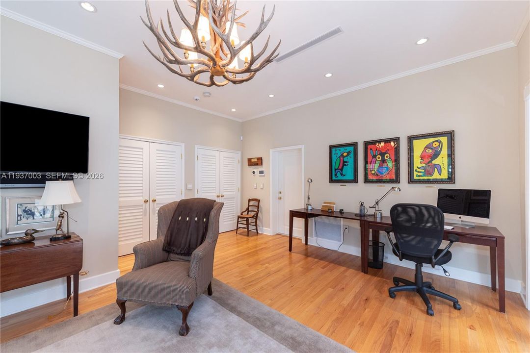 En Venta: $5,950,000 (6 camas, 5 baños, 4906 Pies cuadrados)