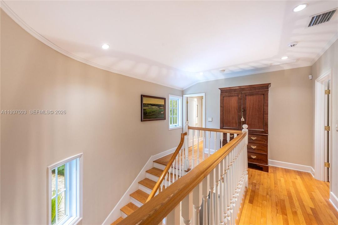 En Venta: $5,950,000 (6 camas, 5 baños, 4906 Pies cuadrados)