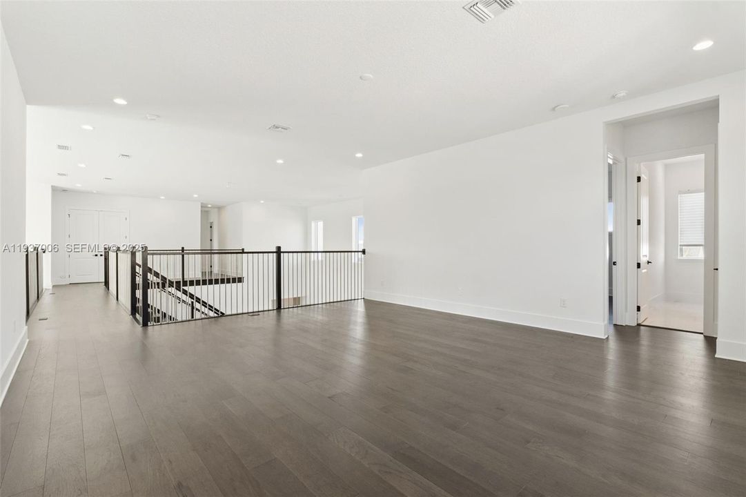 待售: $3,900,000 (5 贝兹, 6 浴室, 0 平方英尺)