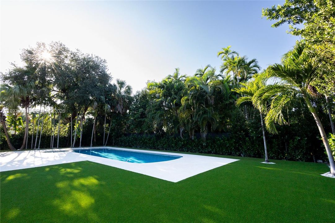 For Rent: $65,000 (4 beds, 3 baths, 3773 Square Feet)