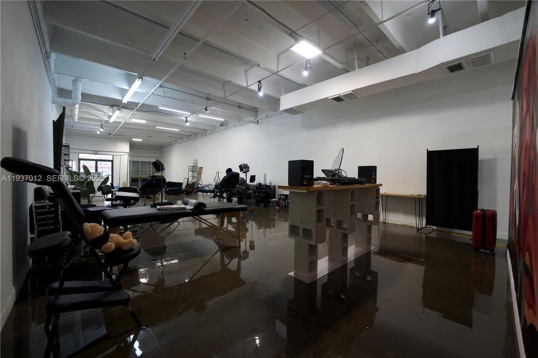 В аренду: $10,500 (0 спален, 0 ванн, 0 Квадратных фут)