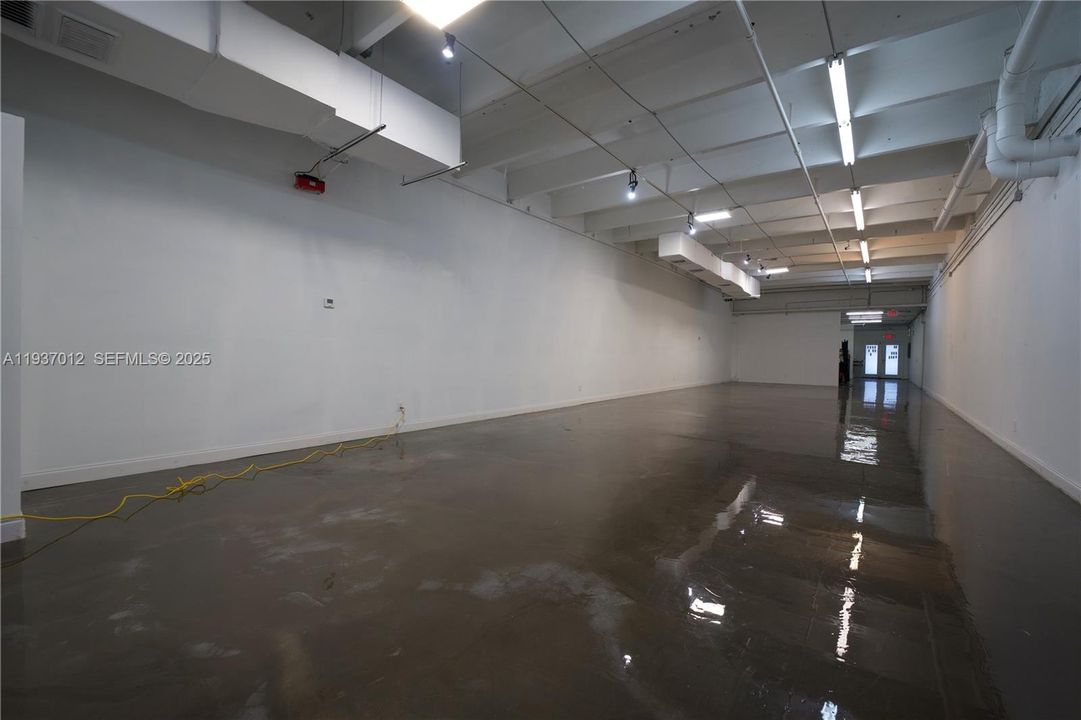 В аренду: $10,500 (0 спален, 0 ванн, 0 Квадратных фут)