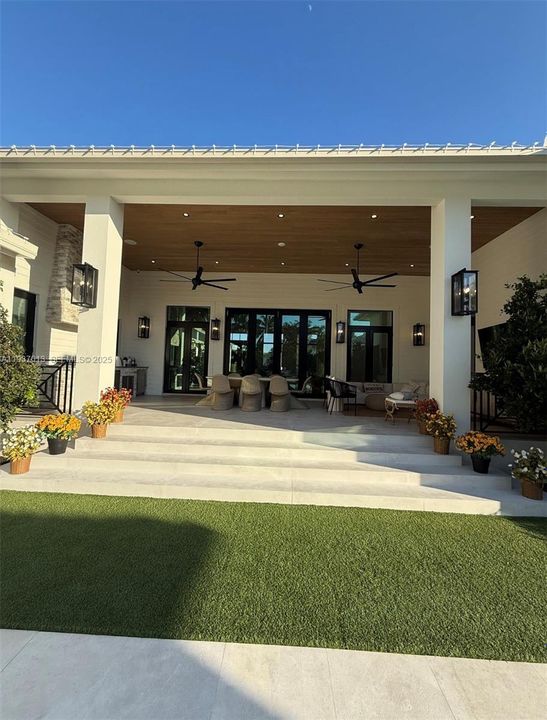 待售: $6,500,000 (6 贝兹, 6 浴室, 5000 平方英尺)