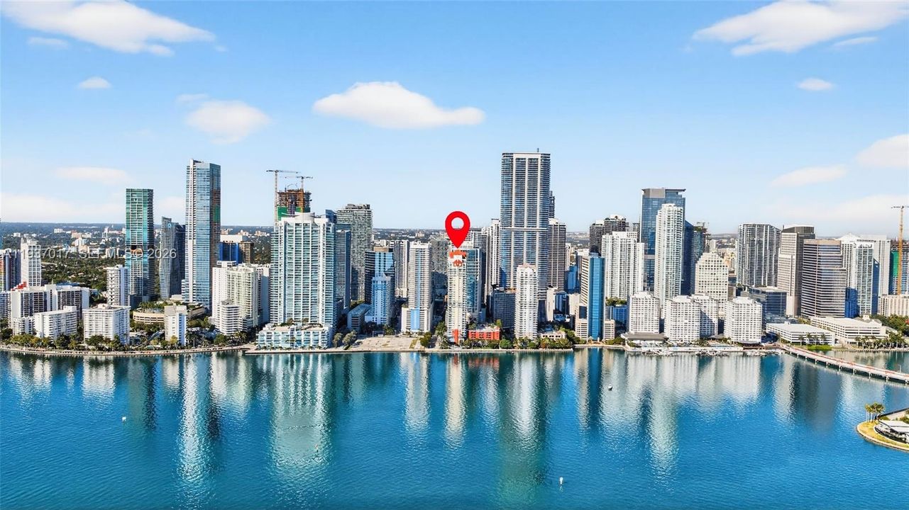 En Venta: $560,000 (2 camas, 2 baños, 1140 Pies cuadrados)