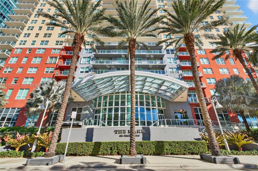 En Venta: $560,000 (2 camas, 2 baños, 1140 Pies cuadrados)