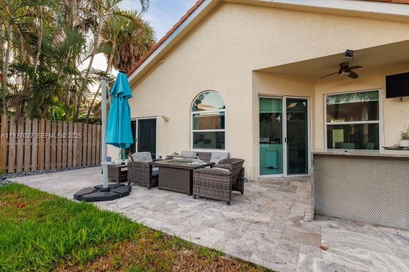 В аренду: $5,200 (3 спален, 2 ванн, 1824 Квадратных фут)