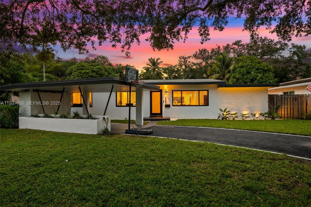 For Sale: $799,000 (3 beds, 2 baths, 0 Square Feet)