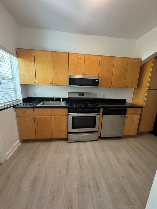 En Renta: $3,300 (2 camas, 1 baños, 700 Pies cuadrados)