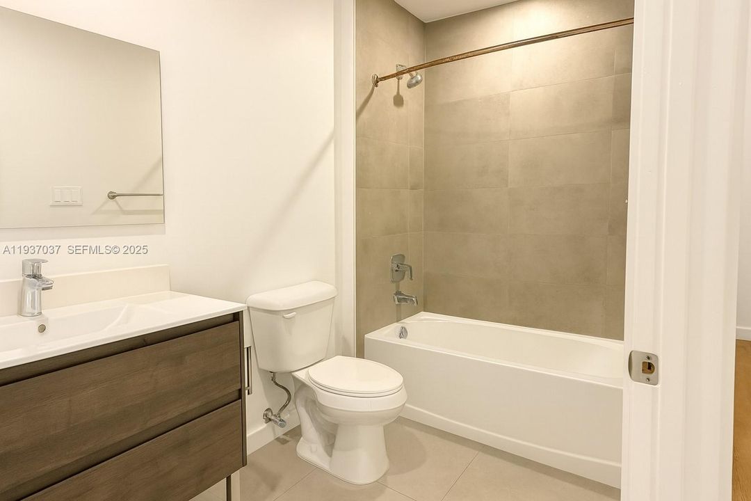 En Renta: $2,500 (2 camas, 2 baños, 18351 Pies cuadrados)