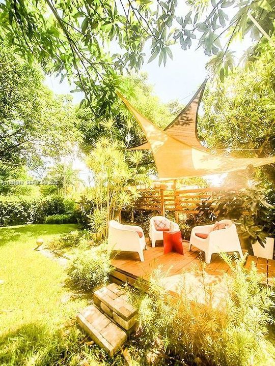 На продажу: $797,000 (4 спален, 3 ванн, 1662 Квадратных фут)