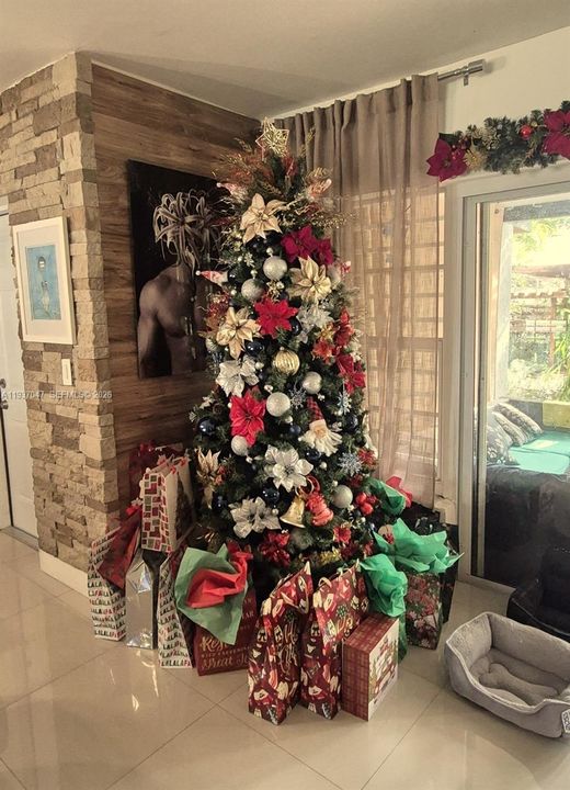 На продажу: $797,000 (4 спален, 3 ванн, 1662 Квадратных фут)