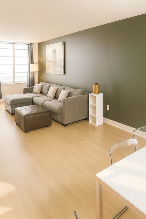 出租: $2,100 (1 贝兹, 1 浴室, 694 平方英尺)