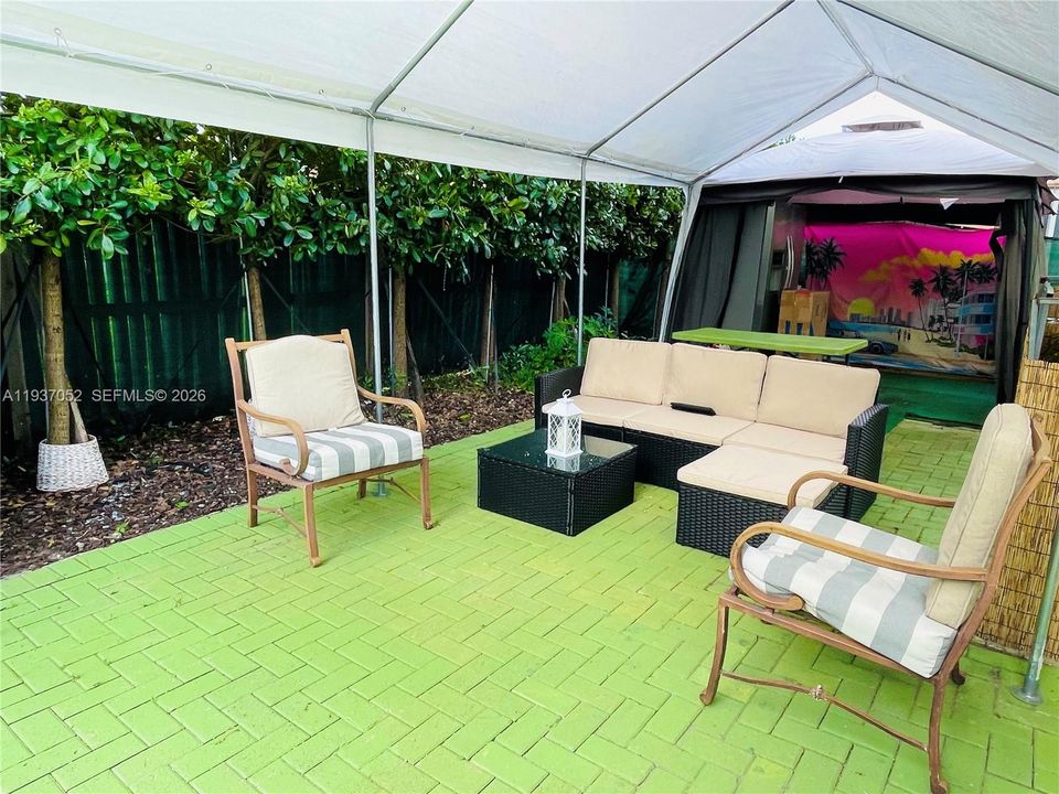 В аренду: $3,600 (3 спален, 2 ванн, 3460 Квадратных фут)