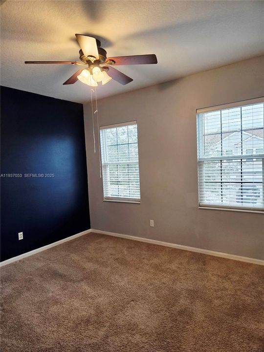 For Rent: $2,250 (3 beds, 2 baths, 1764 Square Feet)