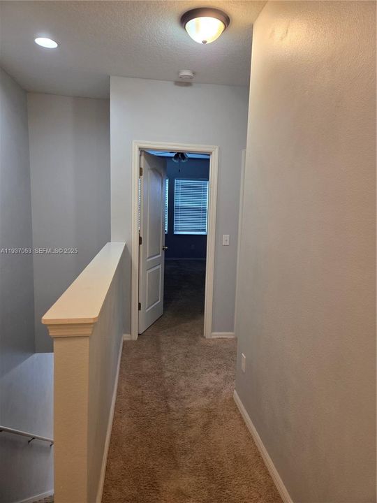 For Rent: $2,250 (3 beds, 2 baths, 1764 Square Feet)