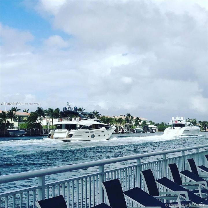 待售: $300,000 (2 贝兹, 2 浴室, 1218 平方英尺)