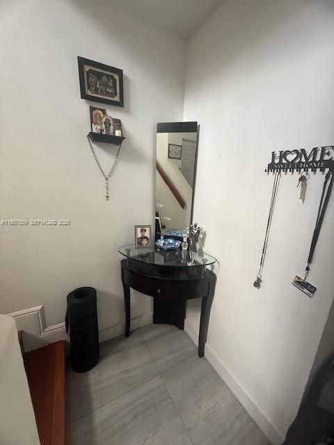 В аренду: $2,500 (2 спален, 1 ванн, 1236 Квадратных фут)