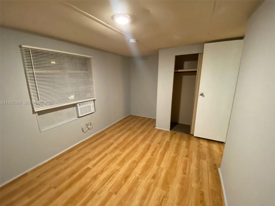 В аренду: $1,900 (2 спален, 2 ванн, 924 Квадратных фут)